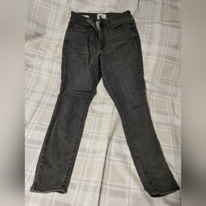 Universal Thread Women's High Rise Skinny Blackwash Jeans Size 2/26S